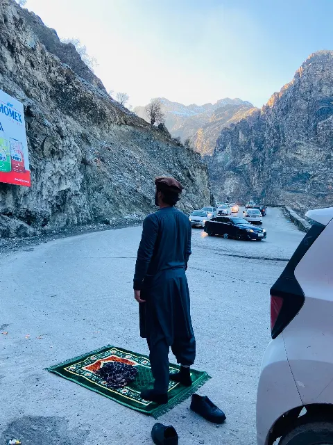 Silk Vista travel photograph: people & journeys